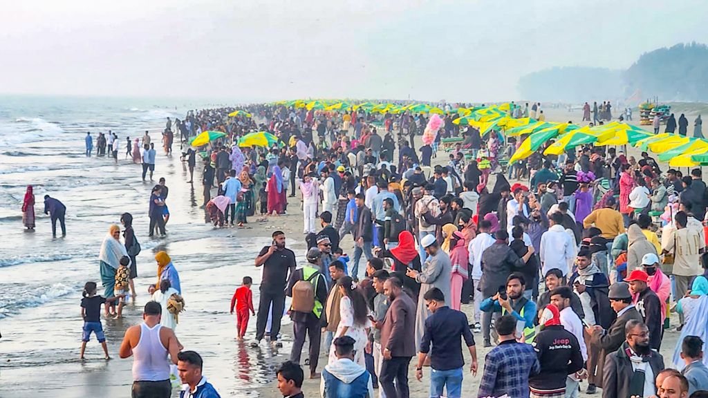 ঈদে পর্যটক বরণে প্রস্তুত কক্সবাজার