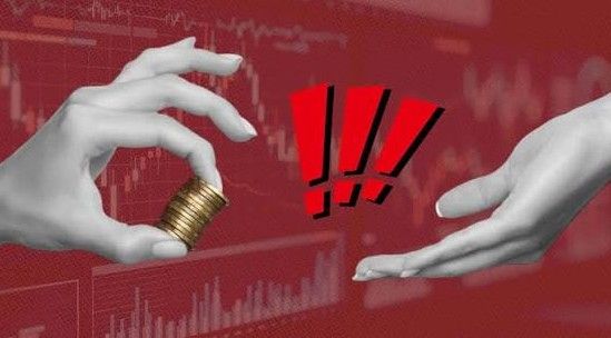 বেতন বাড়লেই কি বদলাবে সেবার সংস্কৃতি?