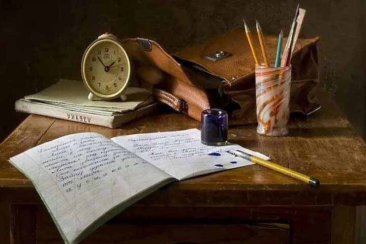 আসলে জীবন আমাদের শেখায়