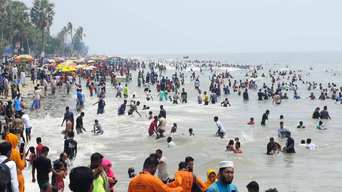 অপার সম্ভাবনাময় জাহাজমারা সমুদ্র সৈকত