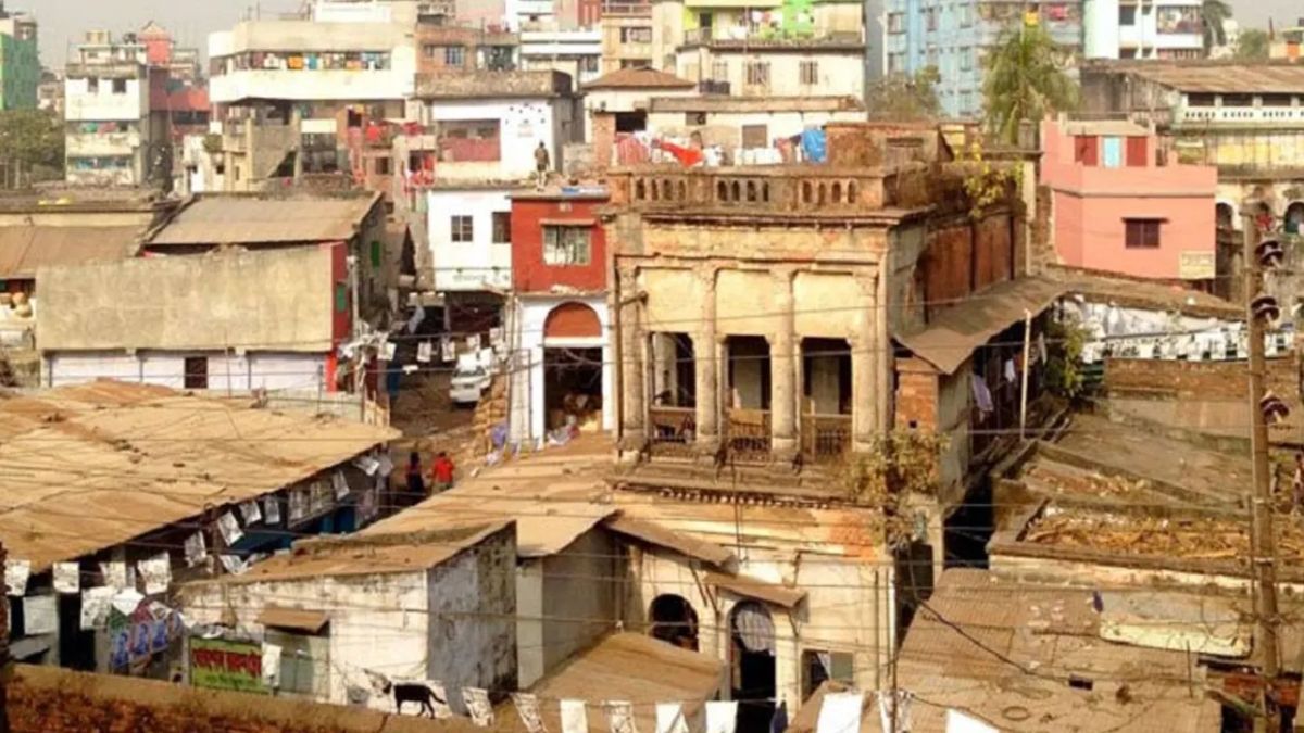 পুরান ঢাকার অধিকাংশ ভবন ঝুঁকিপূর্ণ
