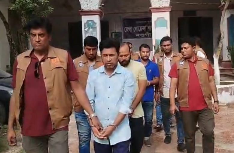 নওগাঁয় রায়ের গুরুত্বপূর্ণ নথি চুরি করে চাঁদা দাবি