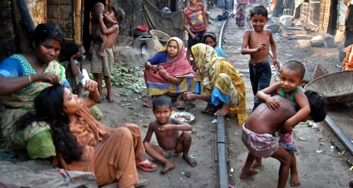 তিন বছরে দেশে দারিদ্র্য বেড়েছে ১০ শতাংশ