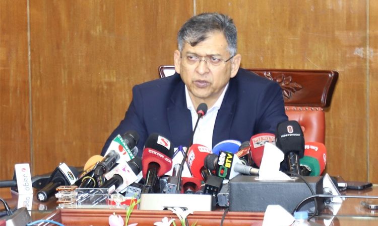 আইনশৃঙ্খলা পরিস্থিতি নিয়ন্ত্রণে সরকার কঠোর অবস্থানে