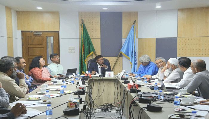সব বিশ্ববিদ্যালয়ে ৬০ দিনের মধ্যে ফ্রি ইন্টারনেট দেওয়ার নির্দেশ
