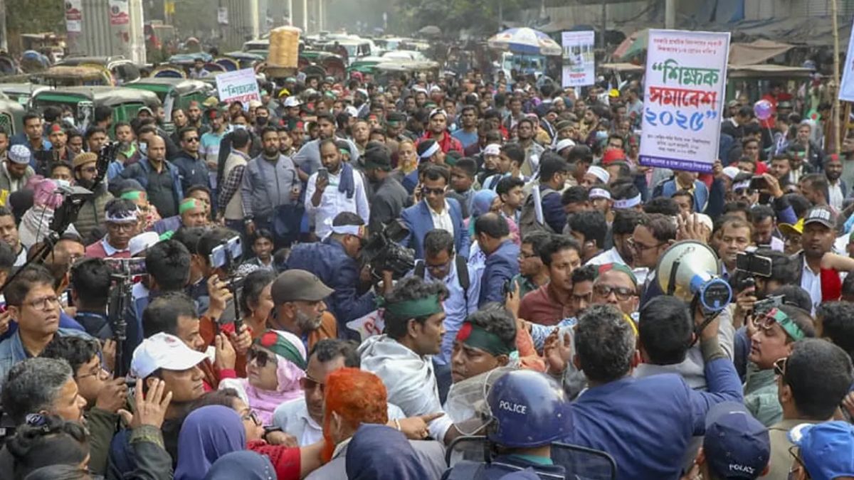 প্রাথমিকের সহকারী শিক্ষকদের আন্দোলন প্রত্যাহার