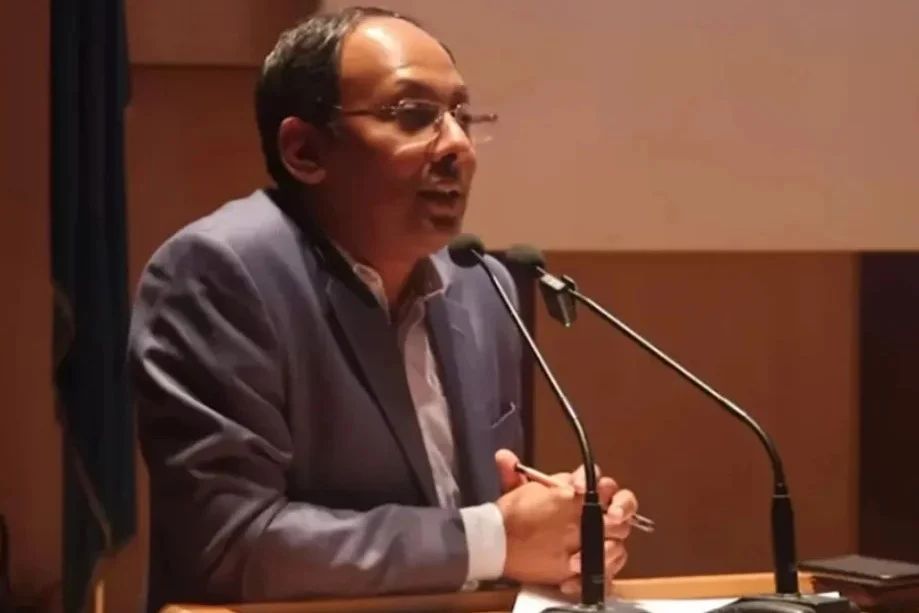 পিএসসির নতুন চেয়ারম্যান অধ্যাপক মোহাম্মদ নাজমুজ্জামান ভূঁইয়া