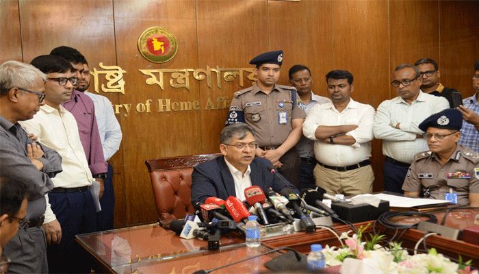 পুলিশ বাহিনীকে আরও জনবান্ধব করা হচ্ছে