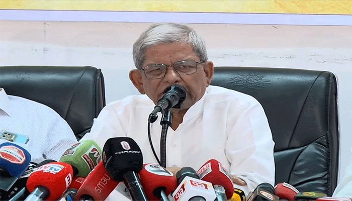 গণতন্ত্রকে ধ্বংস করার চক্রান্ত চলছে