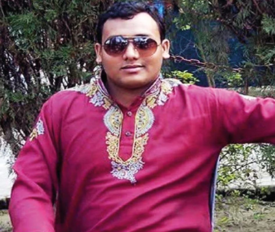 শত কোটি টাকার মালিক বিআরটি এর দালাল রুবেল