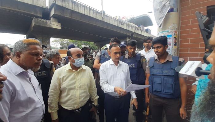 ফুটপাত দখলমুক্ত রাখতে জিরো টলারেন্স নীতি ঘোষণা