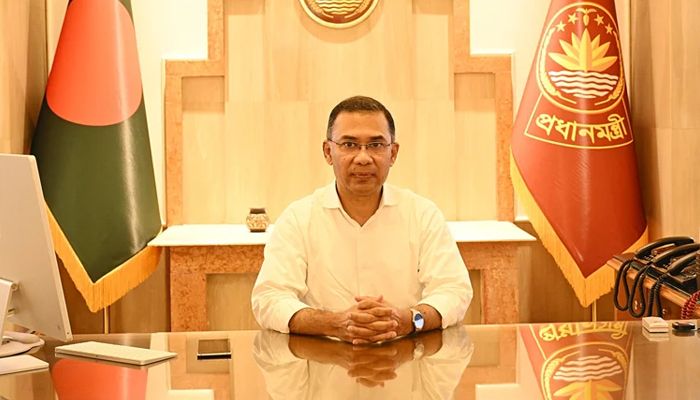 জনপ্রশাসনের কোনো পদ চিরস্থায়ী নয়