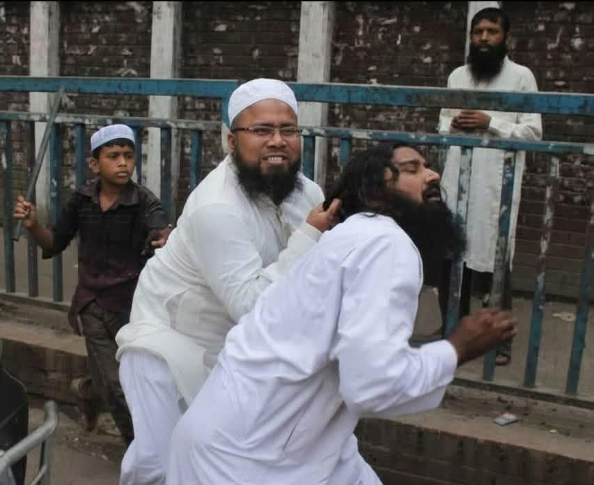 হুজুরদের উপর ৫ বছর শরিয়াহ আইন জারি করা হউক