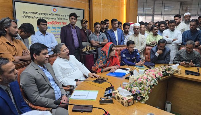 মব সৃষ্টি যাতে না হয় সেদিকে লক্ষ রাখতে হবে