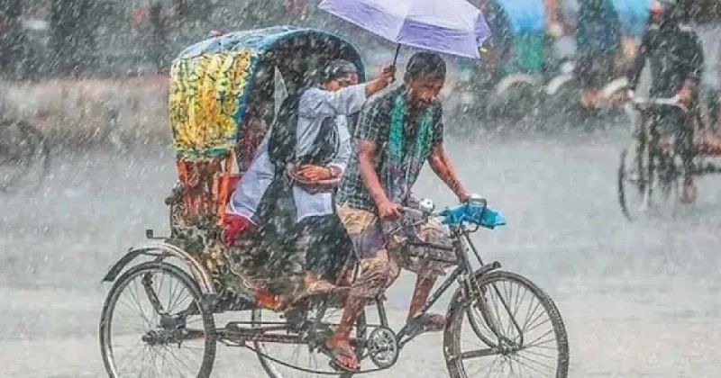 সারাদেশে বজ্রসহ বৃষ্টি হতে পারে