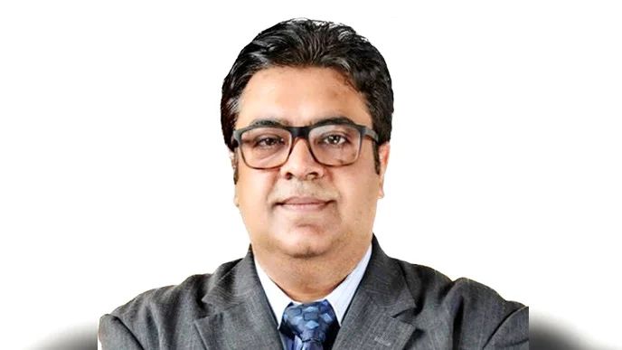 অক্টোবরে সাশ্রয়ী স্মার্টফোনের স্থানীয় উৎপাদন শুরু : প্রধানমন্ত্রীর উপদেষ্টা রেহান আসিফ