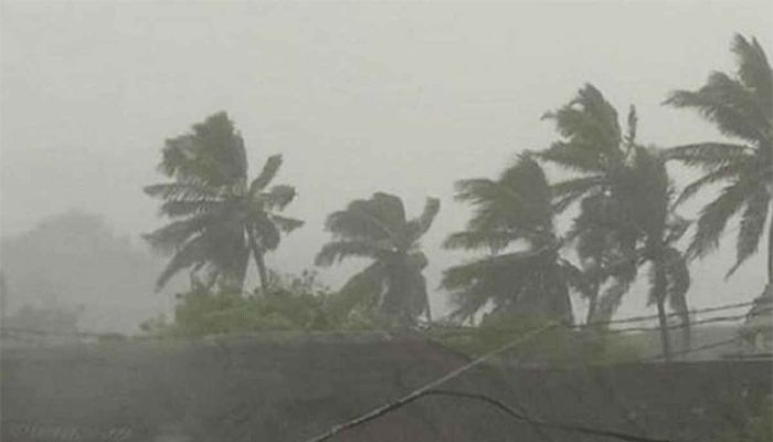 ঢাকাসহ সারাদেশে বজ্রবৃষ্টির আভাস