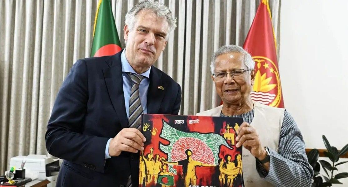 প্রধান উপদেষ্টার সঙ্গে নেদারল্যান্ডসের রাষ্ট্রদূতের সাক্ষাৎ
