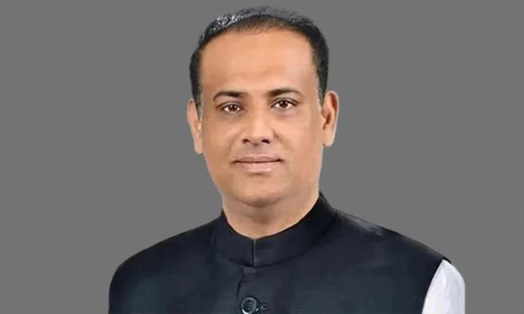 দুদকের মামলায় সাবেক ভূমিমন্ত্রীসহ ৩৬ জনের বিরুদ্ধে আরও দুজনের সাক্ষ্যগ্রহণ