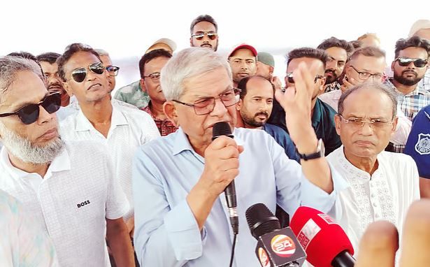 জামায়াত একটি রেজিমেন্টেড পলিটিক্যাল পার্টি