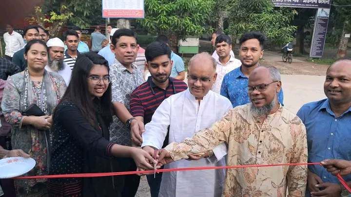 প্রতীক্ষার অবসান: মাভাবিপ্রবিতে চালু হলো ঢাকাগামী সাপ্তাহিক বাস