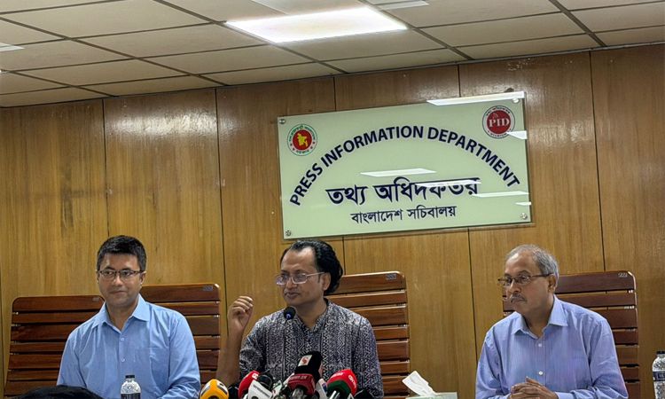 সাংবাদিকদের জীবিকার নিশ্চয়তায় ওয়েজ বোর্ড নিয়ে দ্রুত কাজ করবে সরকার : ডা. জাহেদ