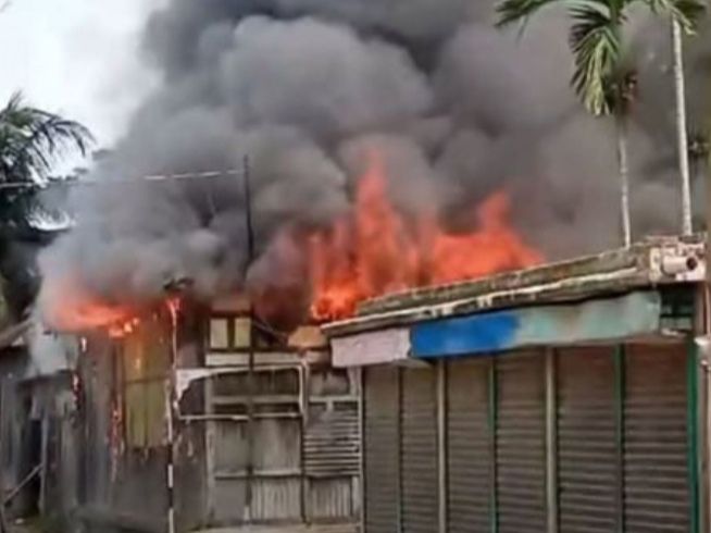 কুমিল্লা হোমনায় মাজার ভাঙচুরের ঘটনায় গ্রেপ্তার-২