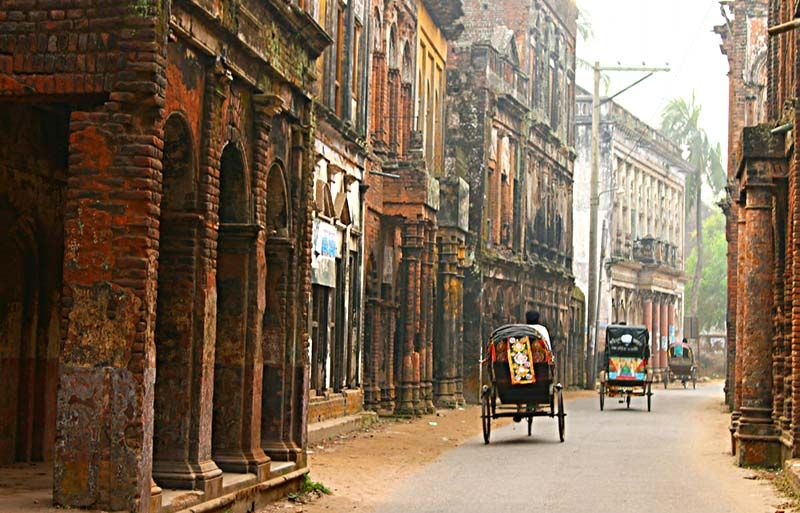 ঈদে ঘুরে আসতে পারেন পানাম নগর