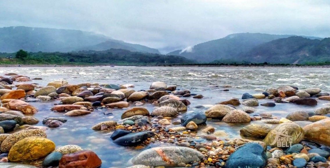 সৌন্দর্য ফিরে পাচ্ছে সাদাপাথর