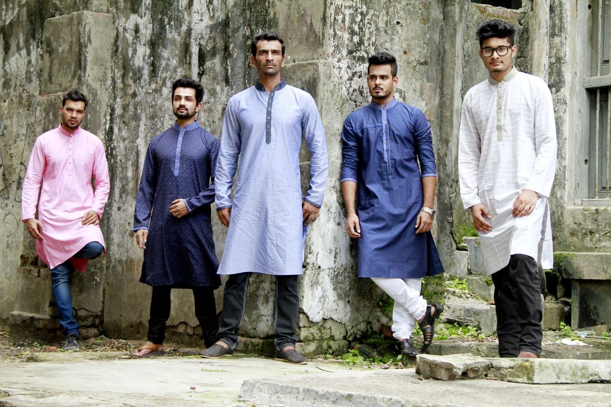 বালুচর: ফিউশন ধর্মী স্টাইল ট্রেন্ডি পাঞ্জাবি