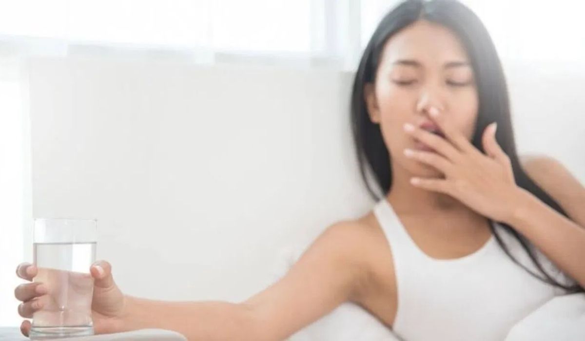 কেন রাতে গলা শুকিয়ে যায়