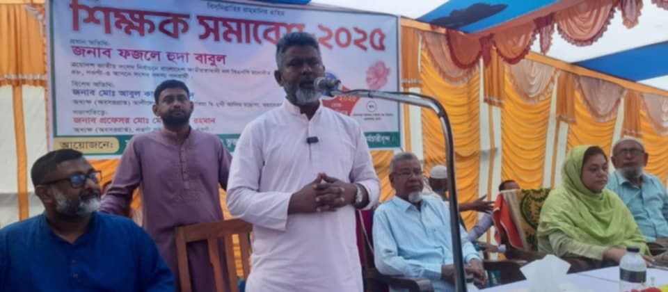 শিক্ষকদের চিন্তা হবে শুধু ছাত্রদের ভবিষ্যৎ নিয়ে.
