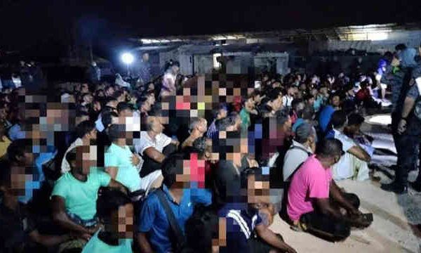 মালয়েশিয়ায় নির্যাতনের শিকার বাংলাদেশি শ্রমিকরা