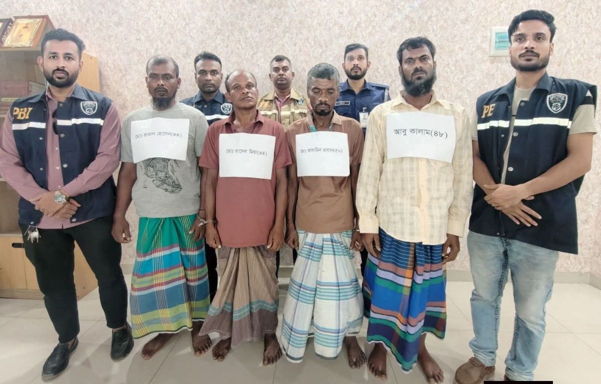 গজারিয়ায় পাওনা টাকার বিরোধ ও মানহানির শঙ্কা থেকেই তরুণীকে ধর্ষণ ও হত্যা