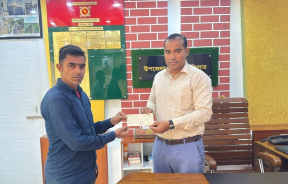 নওগাঁয় যৌথ বাহিনীর অভিযানে টাফেন্টাডল ট্যাবলেটসহ মেম্বার আটক