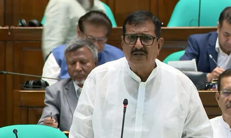 জমি দখলদারদের বিরুদ্ধে ব্যবস্থা নেবে সরকার