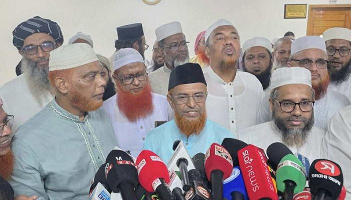 নভেম্বরে গণভোট বহাল রাখার দাবি