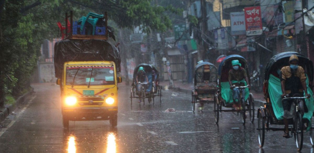 দেশের চার বিভাগে ভারী বৃষ্টিপাতের আভাস
