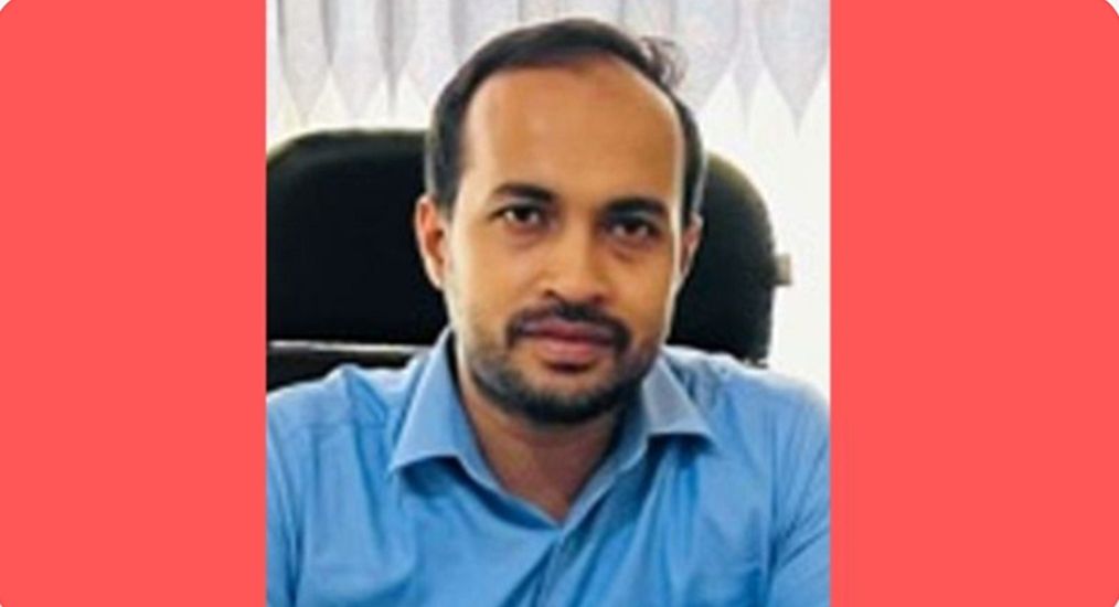 সোনাইমুড়ীর সাব-রেজিস্ট্রার সিরাজুল হকের বিরুদ্ধে ঘুষ বাণিজ্য ও সেবাগ্রহীতাদের হয়রানির অভিযোগ