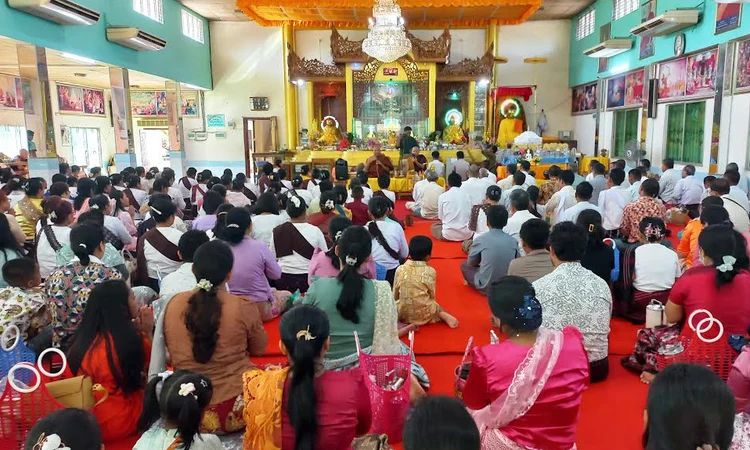 বান্দরবানে ধর্মীয় ভাবগাম্ভীর্যে মধু পূর্ণিমা উদযাপন