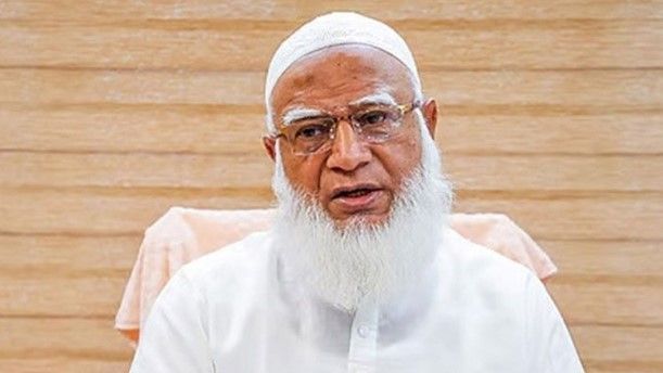 কোনো অপশক্তির কাছে মাথা নত করব না