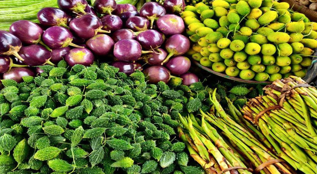 বাজার চড়া, অস্বস্তিতে ক্রেতারা
