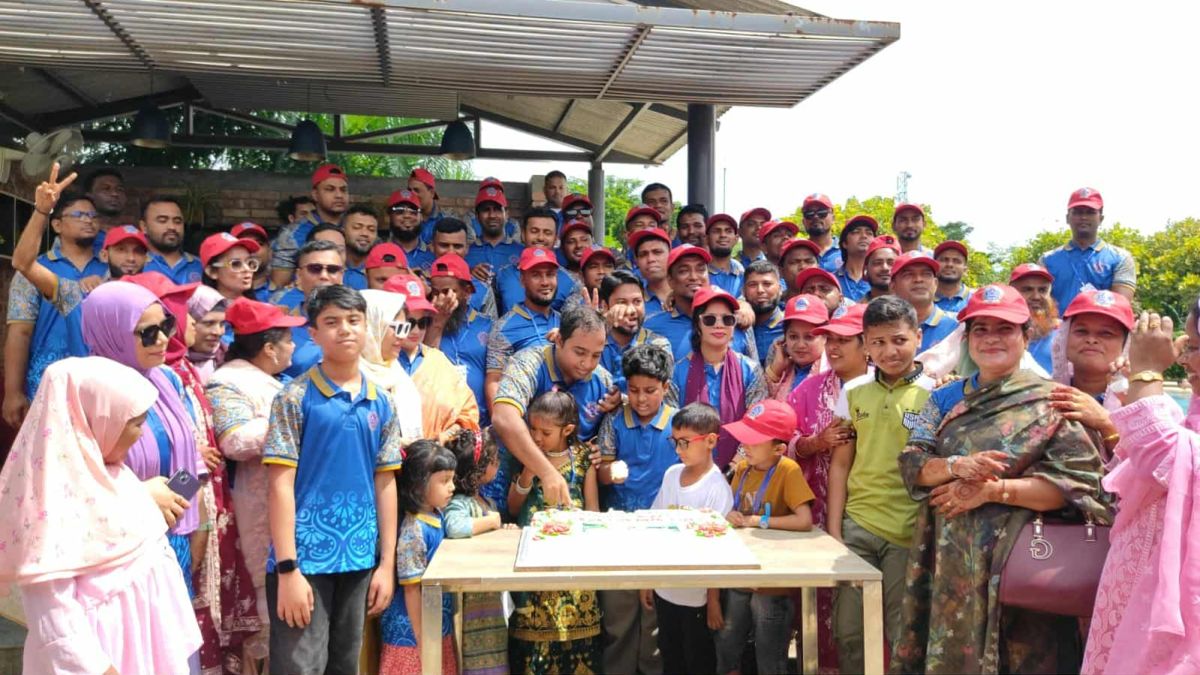 গজারিয়া সরকারি মডেল উচ্চ বিদ্যালয়ের ব্যাচ - ০৪ এর পুনর্মিলনী অনুষ্ঠিত