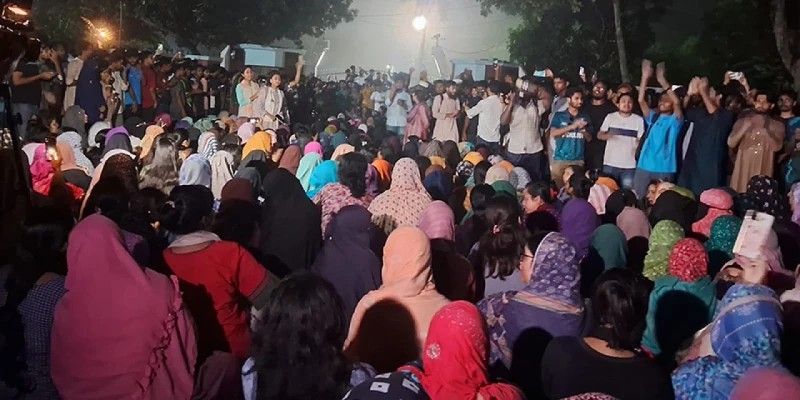 আন্দোলনের মুখে রাবিতে ‘পোষ্য কোটা’ স্থগিত