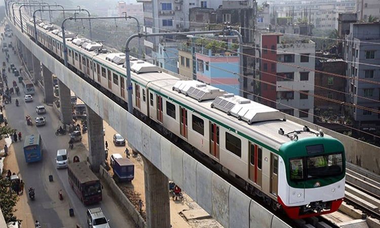শক্ত আইনি কাঠামোতে গতিশীল মেট্রোরেল