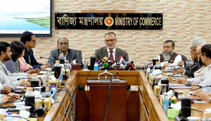 রপ্তানি আয় সাড়ে ১৬ শতাংশ বাড়ানোর লক্ষ্যমাত্রা