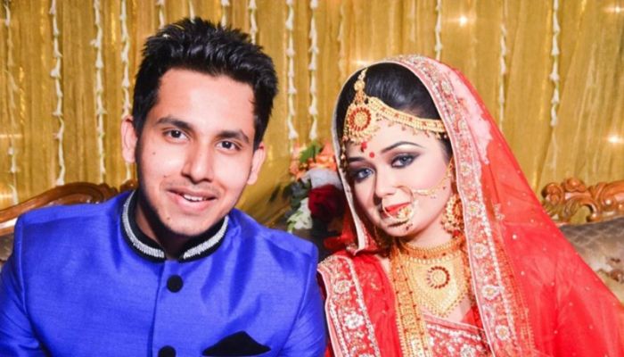 অভিনেতা জাহের আলভীর স্ত্রীর ঝুলন্ত মরদেহ উদ্ধার