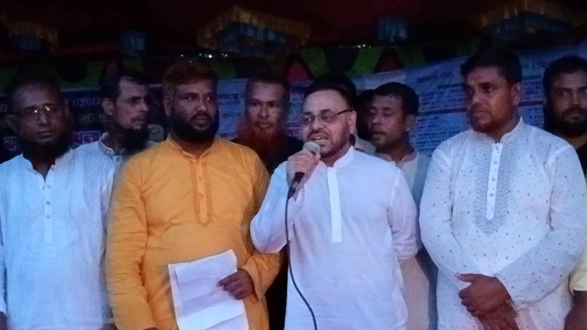 বকশীগঞ্জে আরাফাত রহমান কোকো ফুটবল টুর্নামেন্টের ফাইনাল খেলা অনুষ্ঠিত