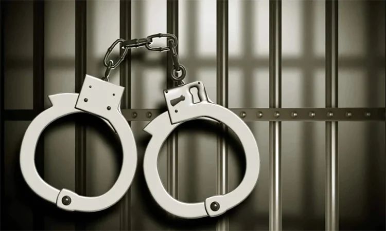 সিলেটে রেলের টিকিট কালোবাজারির অভিযোগে দুইজন আটক