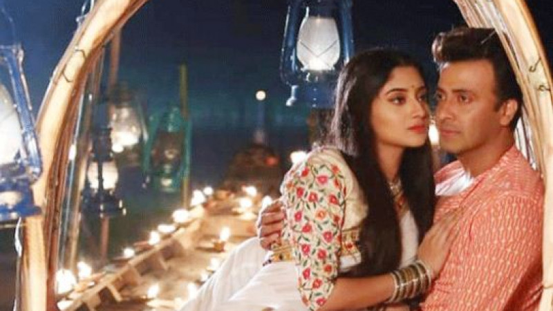 পূজা চেরির সঙ্গে মালা বদল সাকিব খানের